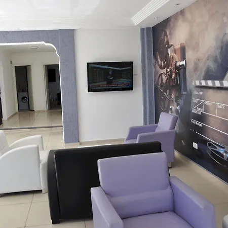 Movie Life Roe Hotel 3*