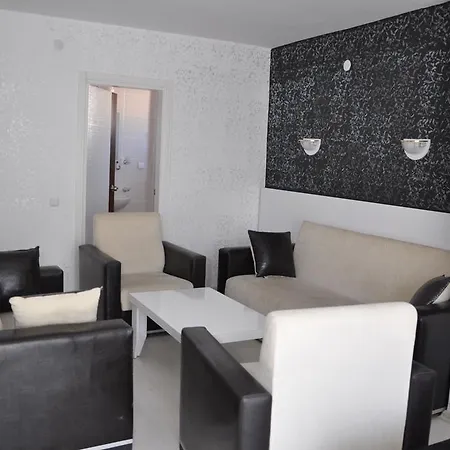 Movie Life Roe Otel 3*