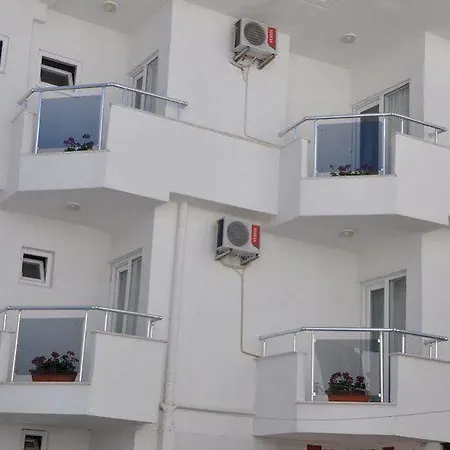 Movie Life Roe Otel 3*