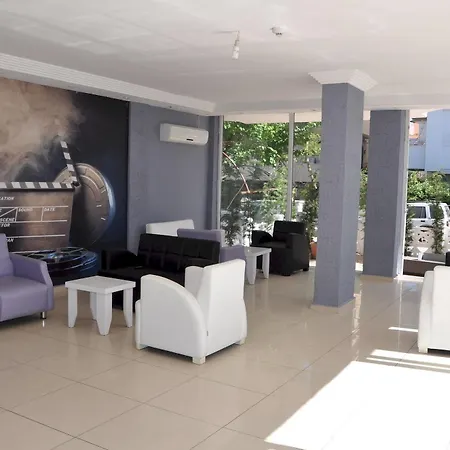 Otel Movie Life Roe
